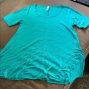 XSMALL lularoe top🌀🌀